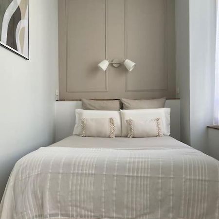Joli Appartement Avec Parking - Proche Centre Ville Chartres Bagian luar foto